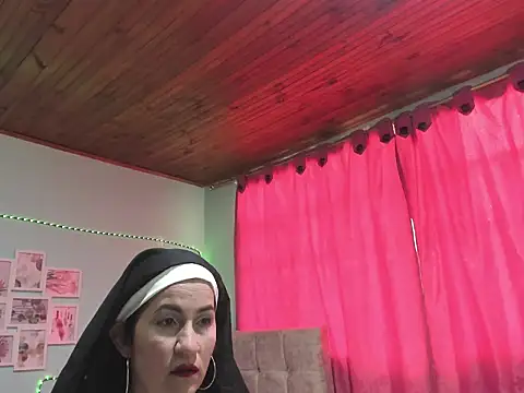 talia mystic online show from April 7, 2026, 1:13 pm