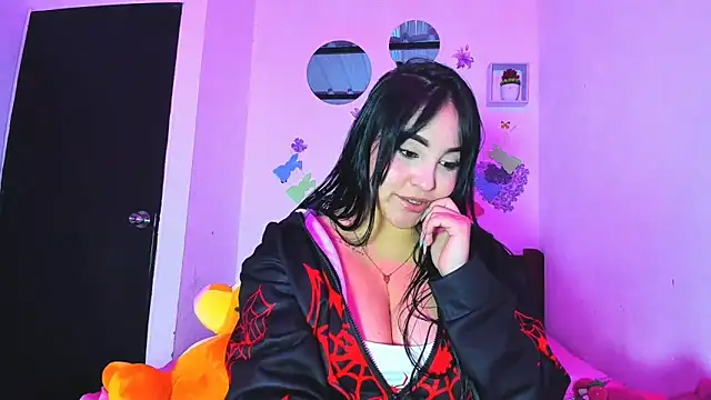 Penelopeflame18 online show from May 30, 2026, 1:34 am