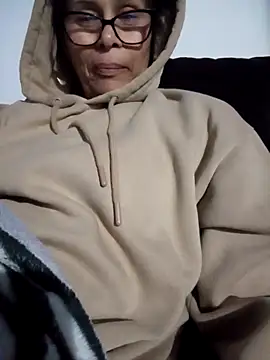 Snapshot of janehotmilf chatting on February 12, 2026, 4:29 pm janehotmilf online show from February 12, 2026, 4:29 pm