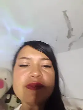 ebonysummer  online show from April 4, 2026, 5:58 am