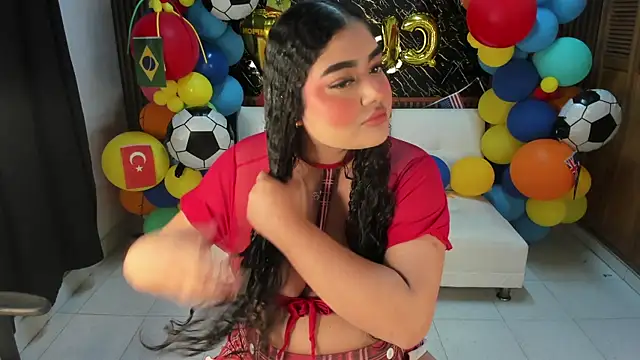 Karla18  online show from July 9, 2026, 3:11 pm