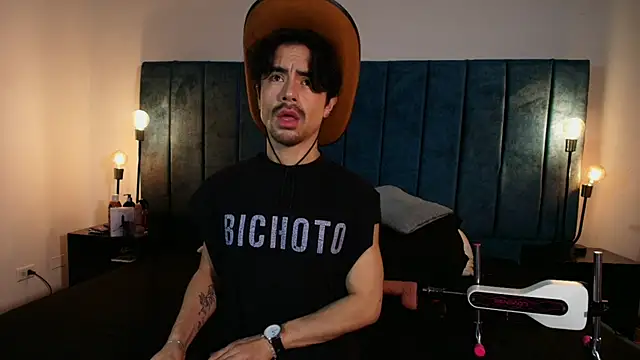 Ethan Briggs  online show from March 6, 2026, 3:45 am