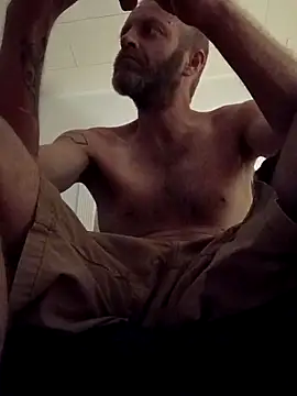 sterng6969 online show from April 5, 2026, 8:21 am