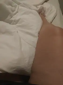 Karine0806 online show from February 10, 2026, 12:20 am