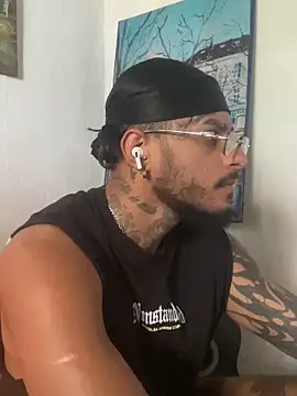 Snapshot of liyamjunior chatting on February 12, 2026, 6:29 pm liyamjunior online show from February 12, 2026, 6:29 pm