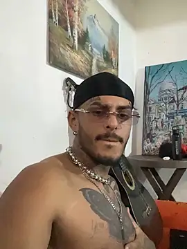 Snapshot of liyamjunior chatting on February 27, 2026, 5:57 pm liyamjunior online show from February 27, 2026, 5:57 pm