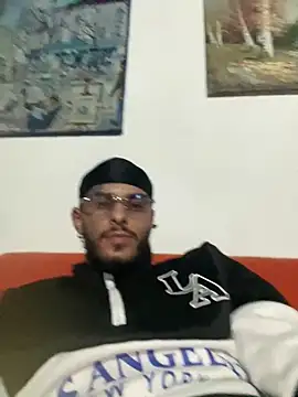 Snapshot of liyamjunior chatting on February 7, 2026, 2:41 am liyamjunior online show from February 7, 2026, 2:41 am