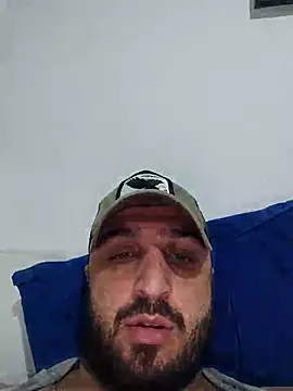 Snapshot of Mertozer01 chatting on January 17, 2026, 9:07 pm Mertozer01 online show from January 17, 2026, 9:07 pm