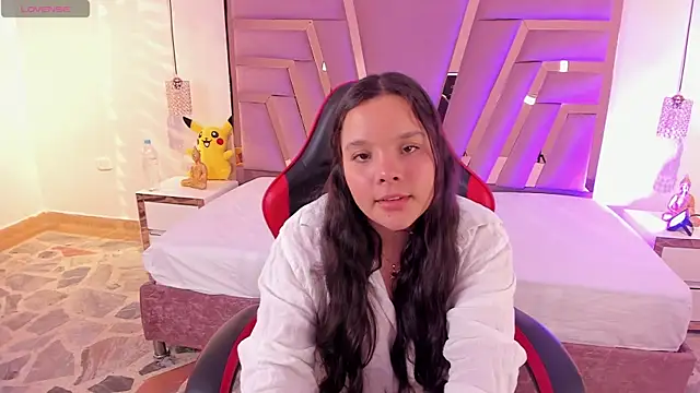 LilyPetite  online show from January 14, 2026, 4:27 am