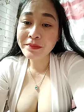 Snapshot of NgocLinh_69 chatting on February 28, 2026, 7:08 am NgocLinh 69 online show from February 28, 2026, 7:08 am