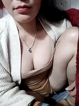 Snapshot of NgocLinh_69 chatting on February 2, 2026, 1:54 pm NgocLinh 69 online show from February 2, 2026, 1:54 pm