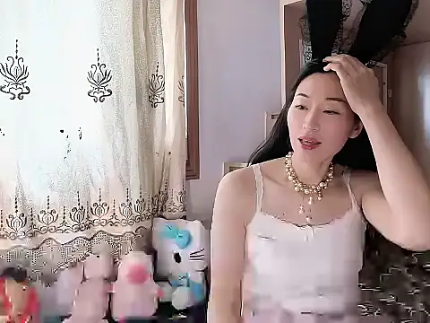 Connie-Kang online show from March 18, 2026, 6:05 am