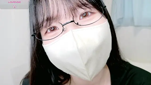 Snapshot of _ame_chan_ chatting on May 28, 2026, 8:22 am ame chan online show from May 28, 2026, 8:22 am