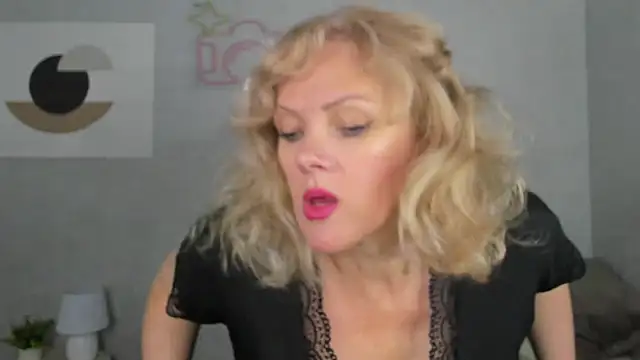 Victoria Nelson online show from June 28, 2026, 1:01 am