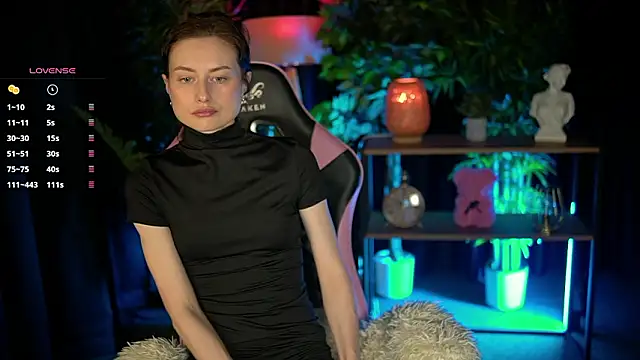 baby luna xo online show from February 21, 2026, 10:23 pm