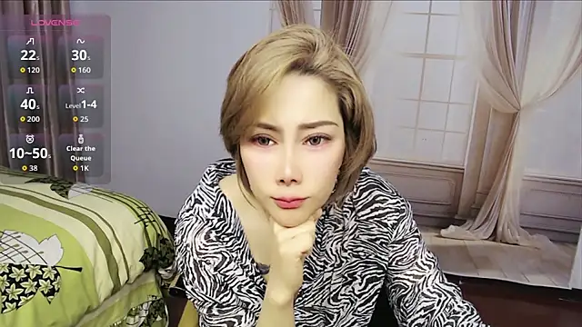 lucyyanyan online show from March 2, 2026, 2:23 am