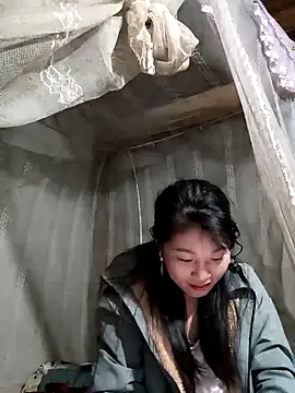 Snapshot of Nga_x9 chatting on February 11, 2026, 1:44 pm Nga x9 online show from February 11, 2026, 1:44 pm