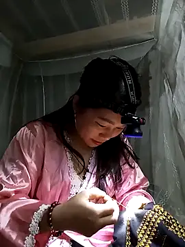 Snapshot of Nga_x9 chatting on February 13, 2026, 12:38 pm Nga x9 online show from February 13, 2026, 12:38 pm