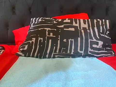 SexyPureFire001 online show from January 17, 2026, 6:39 am