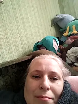 NyushaLollipop online show from February 9, 2026, 7:39 am