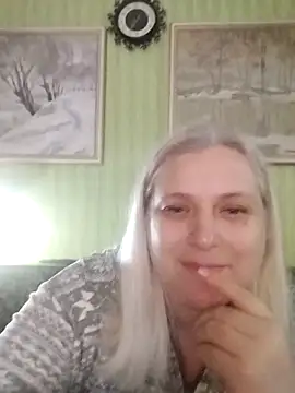 NyushaLollipop online show from April 17, 2026, 4:10 pm