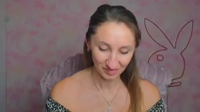 Snapshot of Diana_Sweeet_ chatting on February 13, 2026, 12:38 pm Diana Sweeet online show from February 13, 2026, 12:38 pm