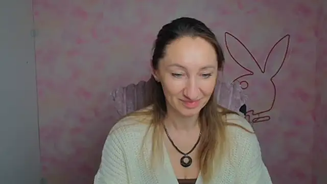 Snapshot of Diana_Sweeet_ chatting on February 22, 2026, 6:27 am Diana Sweeet online show from February 22, 2026, 6:27 am