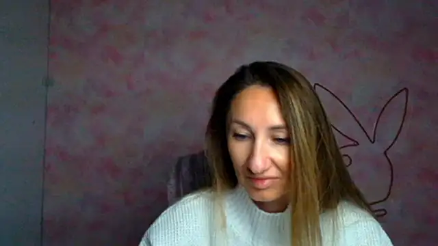 Diana Sweeet  online show from March 17, 2026, 6:49 am