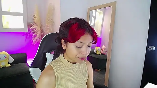 melodyy as online show from May 11, 2026, 1:23 pm