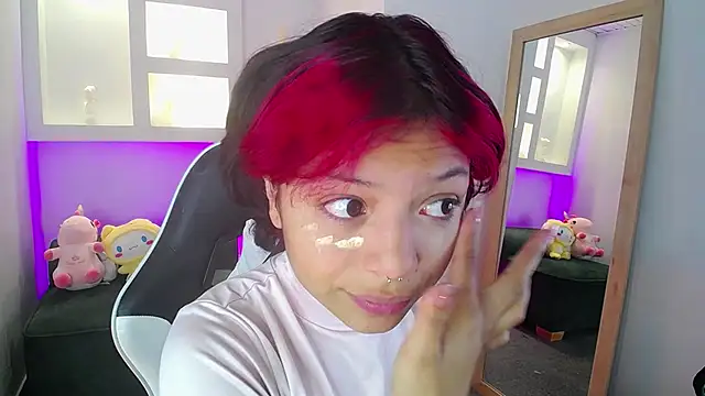 melodyy as online show from May 15, 2026, 12:36 pm