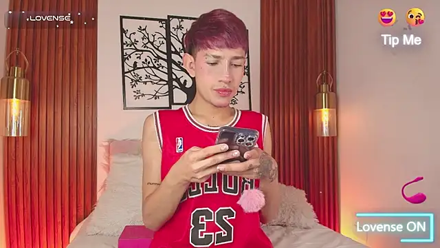 Taylor Snow online show from February 8, 2026, 8:17 pm