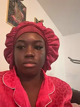 icelyne 2001 online show from March 2, 2026, 4:25 pm