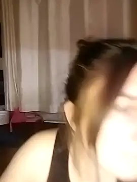 Koshova1836 online show from April 12, 2026, 9:07 pm