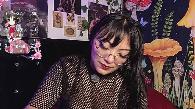 Snapshot of victoriia_thompson chatting on February 7, 2026, 8:28 pm victoriia thompson online show from February 7, 2026, 8:28 pm