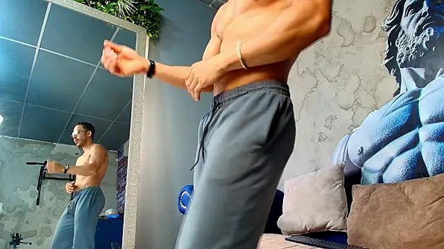 Vans Ross online show from April 2, 2026, 2:13 pm