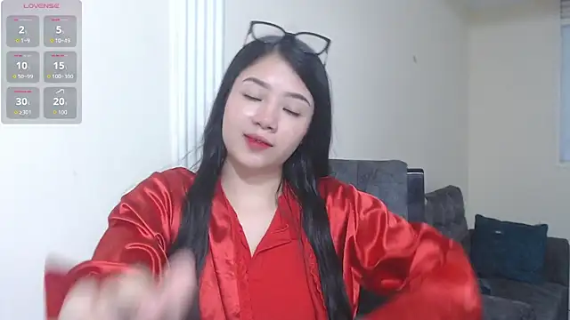 Snapshot of mia_girl07 chatting on February 11, 2026, 8:41 pm mia girl07 online show from February 11, 2026, 8:41 pm