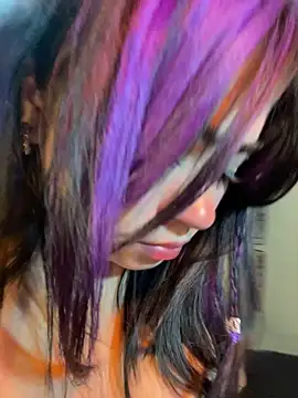 pinkybombon online show from March 18, 2026, 11:27 pm