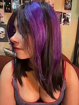 pinkybombon online show from April 19, 2026, 1:06 am