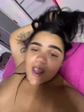 Snapshot of MorenaCariok chatting on July 14, 2026, 11:05 am MorenaCariok online show from July 14, 2026, 11:05 am