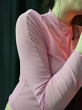 shrie becerlyy0984 online show from January 15, 2026, 12:03 am