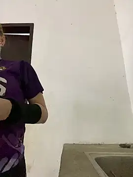 Danaya18 online show from January 15, 2026, 12:52 pm