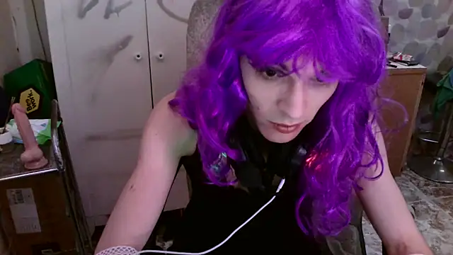 Snapshot of DairaSissy chatting on April 14, 2026, 10:37 pm DairaSissy online show from April 14, 2026, 10:37 pm