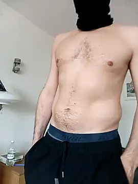 maskedhunk online show from February 28, 2026, 9:42 am