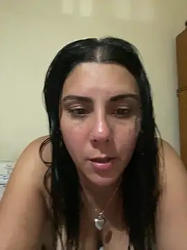 Snapshot of anita1825 chatting on February 27, 2026, 10:42 pm anita1825 online show from February 27, 2026, 10:42 pm