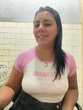 Snapshot of anita1825 chatting on March 2, 2026, 7:54 pm anita1825 online show from March 2, 2026, 7:54 pm