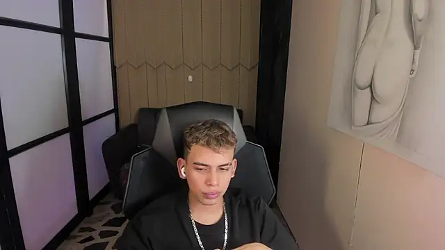 JuanSixx  online show from January 16, 2026, 9:41 pm