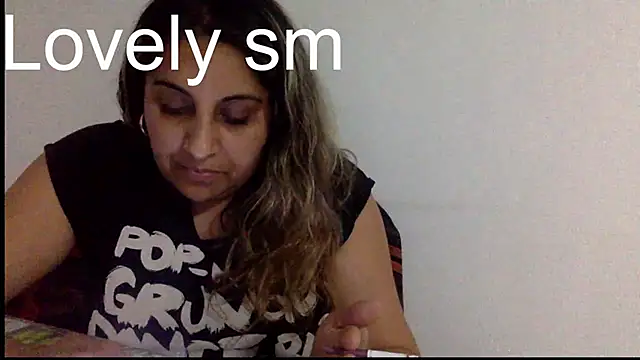 AntoAntonianna online show from April 22, 2026, 6:04 pm