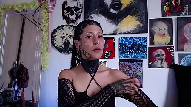 MelisaVelvet online show from April 17, 2026, 8:00 pm