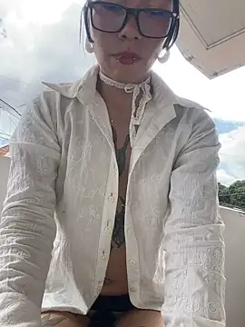 Namii cute online show from January 16, 2026, 6:56 pm