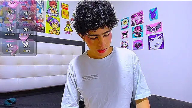 Snapshot of LuanRush_ chatting on February 27, 2026, 2:01 am LuanRush online show from February 27, 2026, 2:01 am